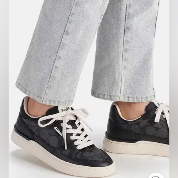 Coach Shoes - COACH‎ Clip Court Low Top Sneaker BLACK SIZE 8B